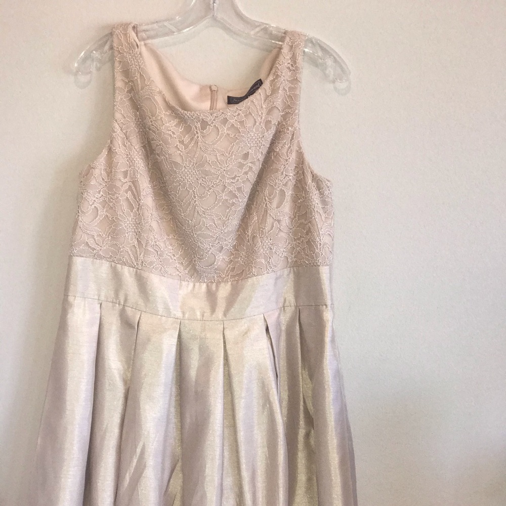 Dress - Picture 2 of 4